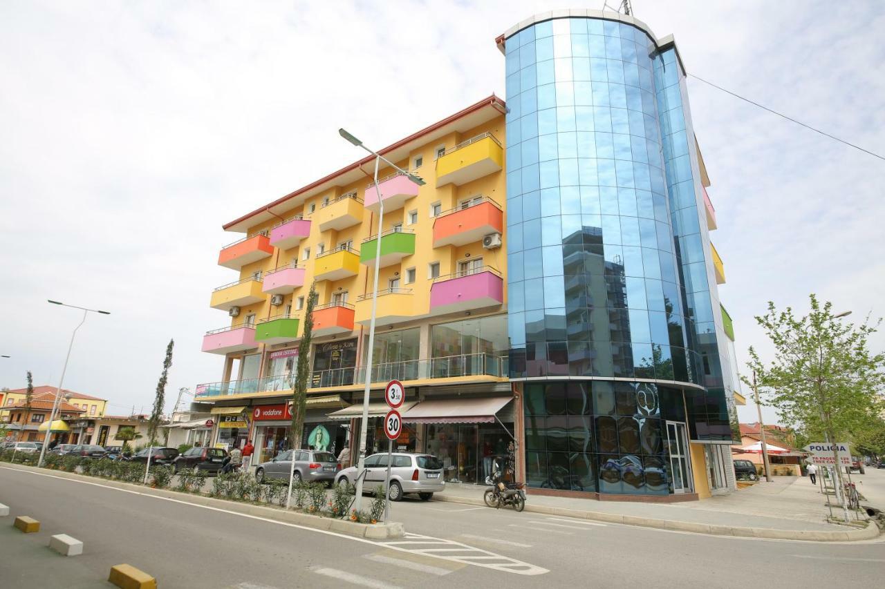 Hotel Andrea Bashuri à Divjake Extérieur photo